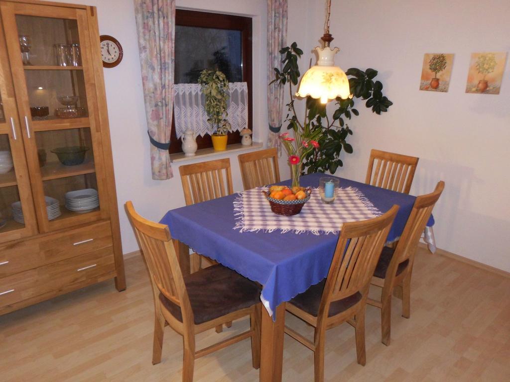Apartment In Langewiese Sauerland With Garden Winterberg Exteriér fotografie