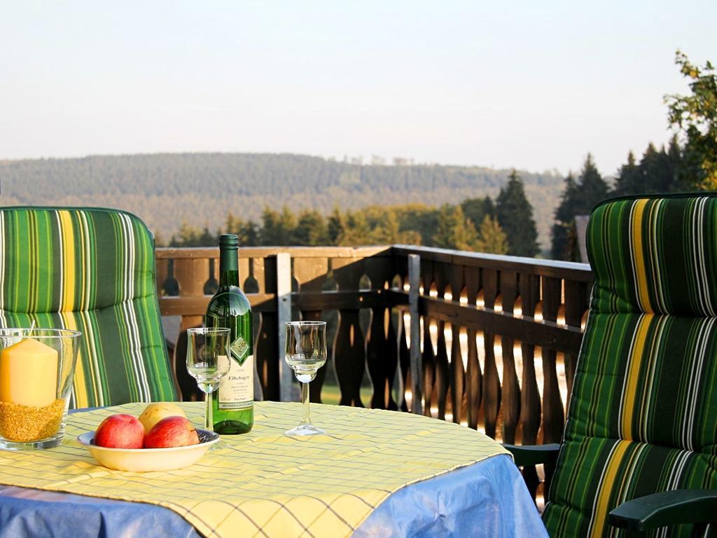 Apartment In Langewiese Sauerland With Garden Winterberg Exteriér fotografie